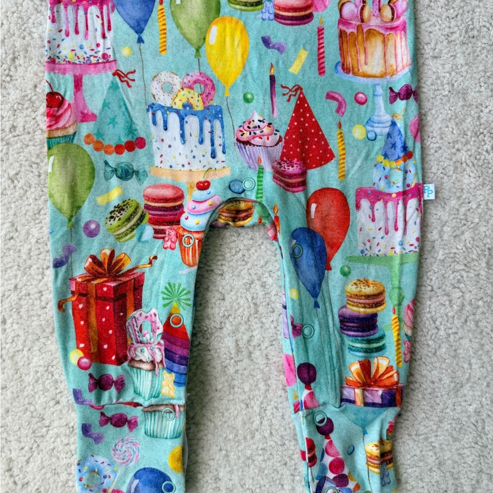 Posh Peanut Short Sleeve “Happy Birthday” Snap Closure Bodysuit - Picture 2 of 10